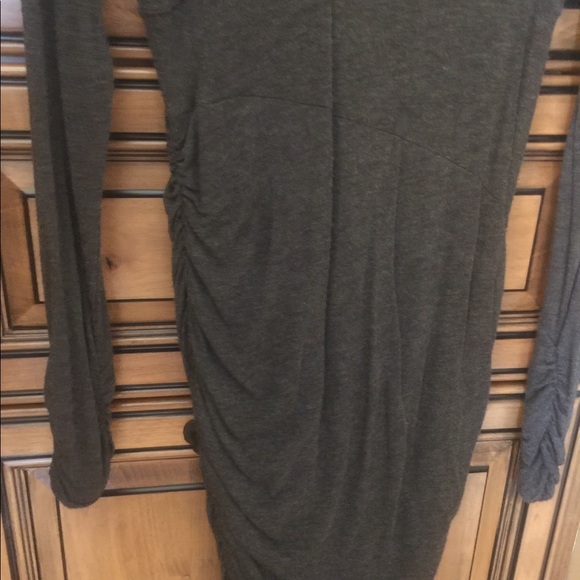 🌸🌺GUESS ADORABLE DRESS - Picture 2 of 3